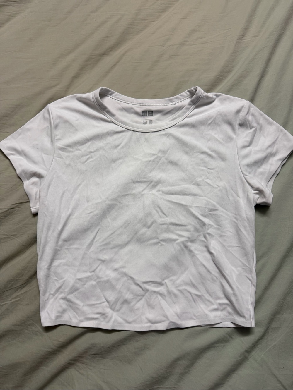 Uniqlo Active Stretch Tshirt